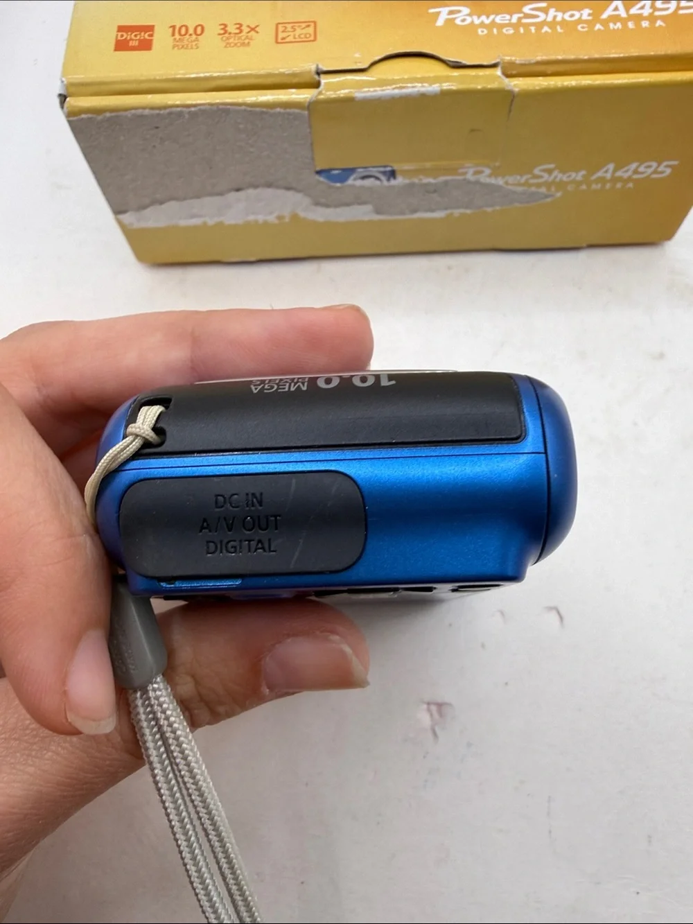 Canon PowerShot A495 Blue Compact Camera 10MP 3.3x Zoom 2.5in 8GB SD WORKING